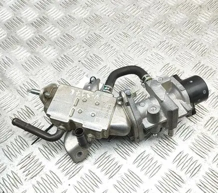 Toyota Yaris EGR valve cooler 2568021010 2562021021