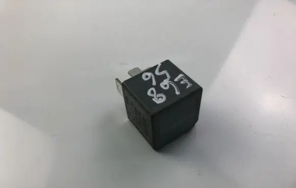 Ford Focus Other relay 5M5T14B192EA