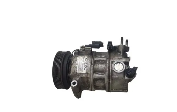Volvo V60 Air conditioning (A/C) compressor (pump) 31332528