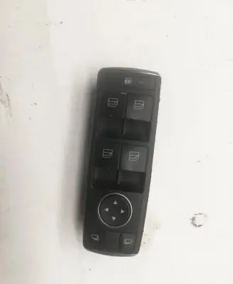 Mercedes-Benz C W204 Electric window control switch A2049055302