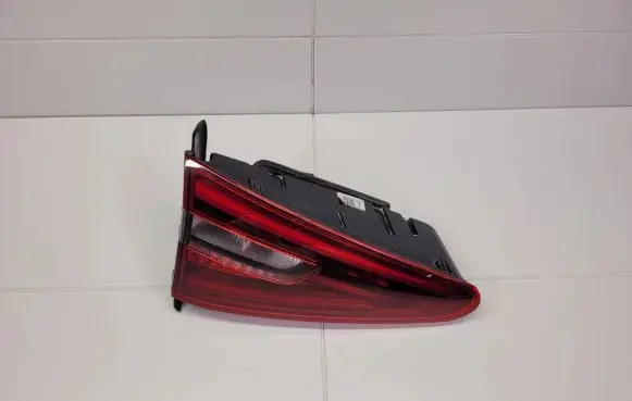 Alfa Romeo Stelvio Rear/tail lights 20805748LH