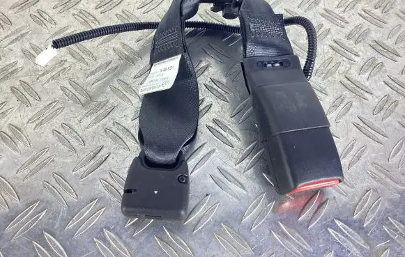 Honda Accord Middle seatbelt buckle (rear) TKAB0EJ514