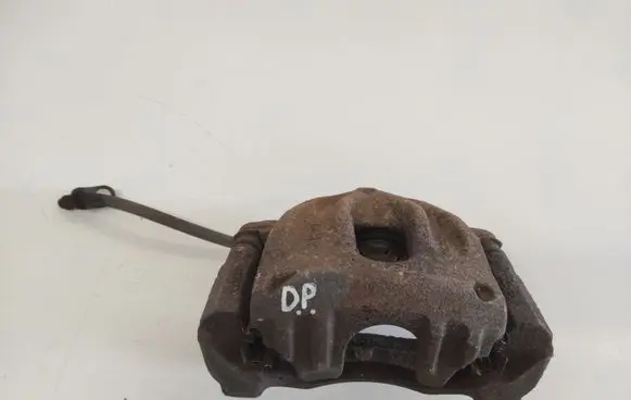 Toyota Corolla Verso AR10 Front brake caliper