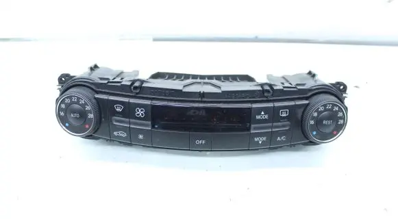 Mercedes-Benz E W211 Climate control unit 2118302090