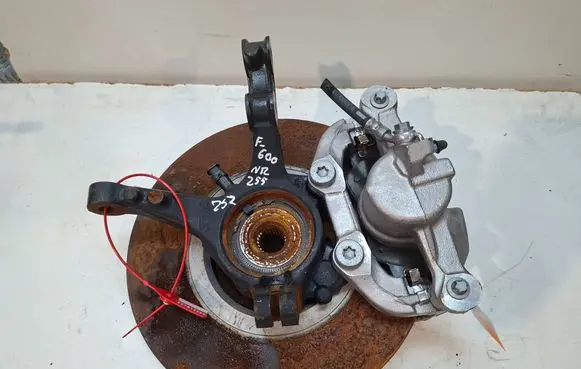 Fiat 600 Front wheel hub spindle knuckle S27612255