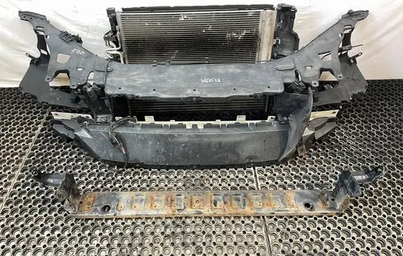 Volvo V60 Radiator support slam panel 