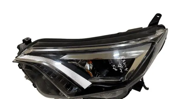 Toyota RAV 4 (XA40) Headlight/headlamp