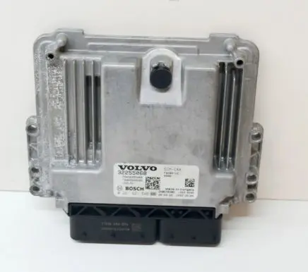 Volvo XC40 Engine control unit/module 1039T35184 0261S21545