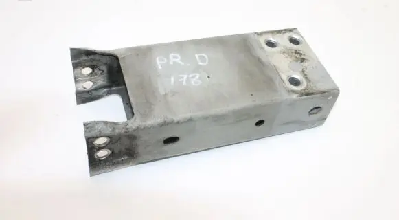 Jaguar XE Front bumper shock/impact absorber 