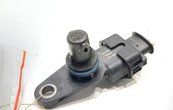 SsangYong Tivoli Camshaft position sensor 0232103510