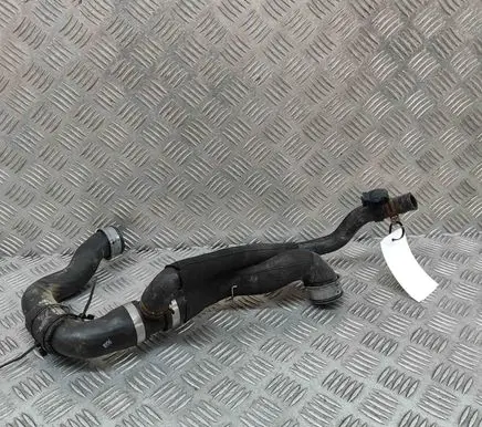 Mercedes-Benz CLS C218 X218 Engine coolant pipe/hose A2128309000 A2125018682