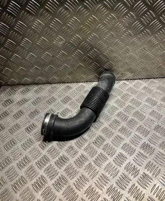 Ford Focus Air intake duct part S9E0B