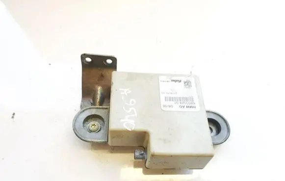 BMW X5 E70 Antenna control unit 693502401 6935024-01