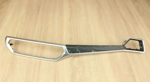 BMW 4 G22 G23 G24 G26 Dashboard glove box trim 7993075