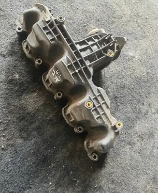 Seat Altea XL Intake manifold 03L129711