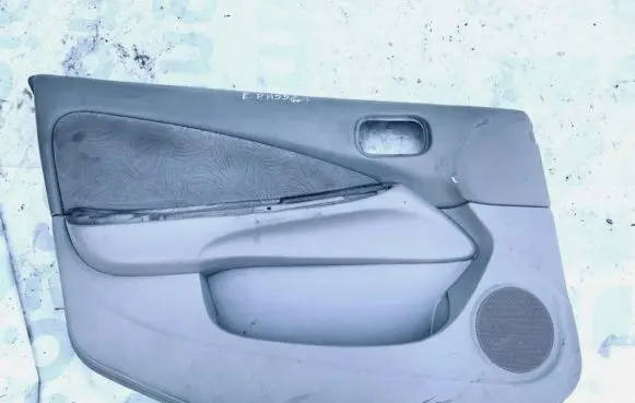 Nissan Almera N16 Front door card panel trim 27095500