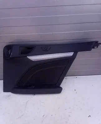 Mercedes-Benz E A207 Rear seat side top trim A2076904425 A2076905625