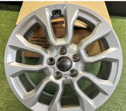 Jeep Renegade R17 alloy rim 52142689DIMO 52142689