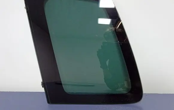 Mazda Premacy Rear side window