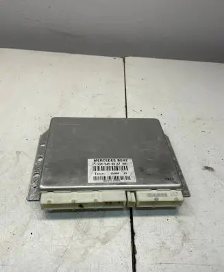 Mercedes-Benz S W220 Air suspension control unit module (rear) A2205450532 308886