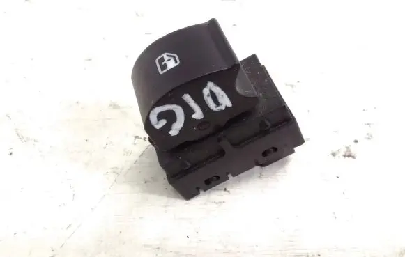 Fiat 500L Electric window control switch