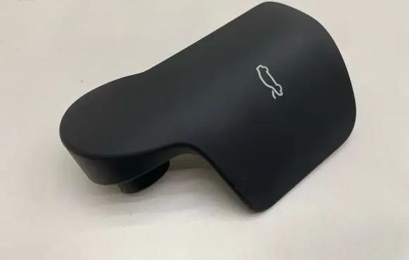 Audi A3 S3 8V Engine bonnet (hood) release handle 8T1823533