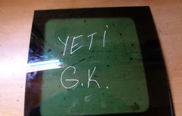 Skoda Yeti (5L) Side middle window/glass 5L6845297E