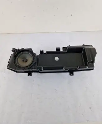 Audi A6 S6 C6 4F Front door speaker 4F0035382B