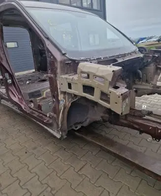 Front quarter panel