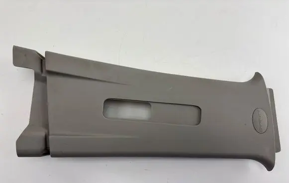 Chevrolet Captiva (B) pillar trim (top)