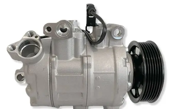 Audi A8 S8 D3 4E Air conditioning (A/C) compressor (pump) 4E0260805AK 8FK351114451 95812601600