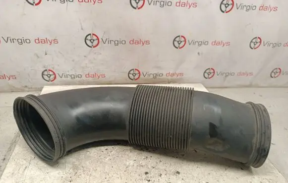 Iveco Daily 6th gen Air intake duct part 5801317091