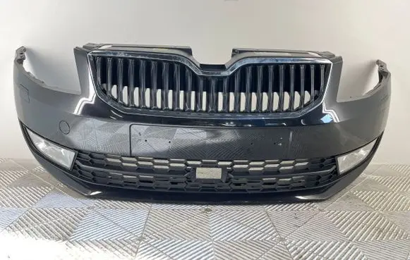 Skoda Octavia Mk3 (5E) Front bumper 5E0807221