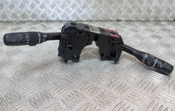Jeep Cherokee III KJ Wiper turn signal indicator stalk/switch P56010133AF 43165A T3424