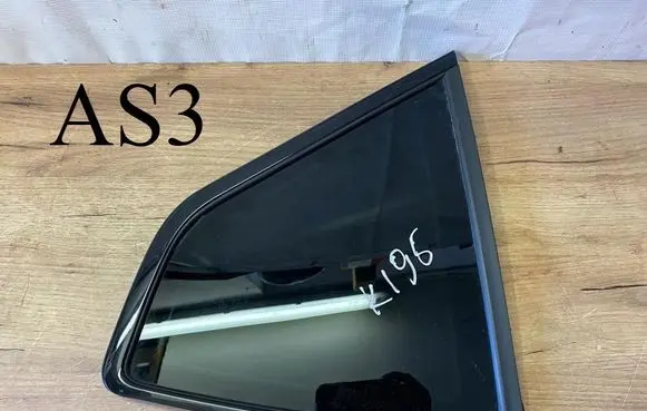 Cupra Ateca Rear side window 575845042