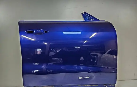 Maserati Levante Front door HP29050A