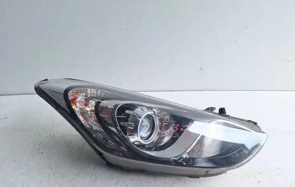 Hyundai i30 Headlight/headlamp 