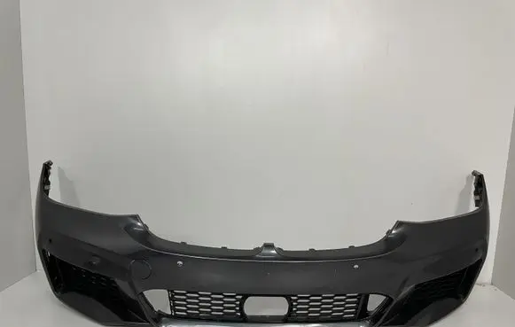 BMW 6 G32 Gran Turismo Front bumper 8054836