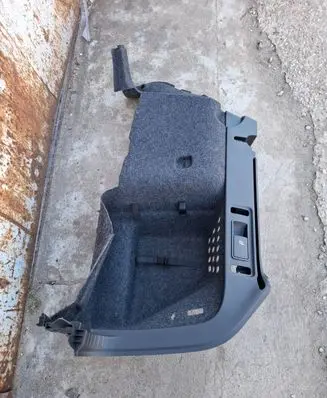 Skoda Octavia Mk3 (5E) Trunk/boot side trim panel 5E9867428AE 19042013 TZ14970