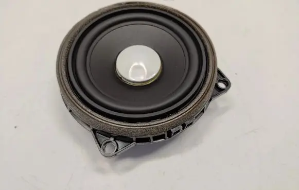 BMW 3 GT F34 Parcel shelf speaker 65139289965 65139264945
