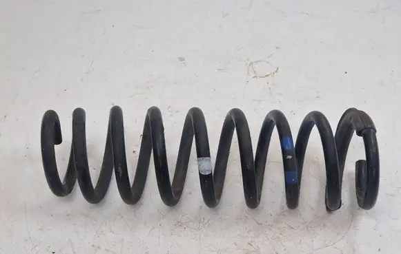 Hyundai i40 Rear coil spring