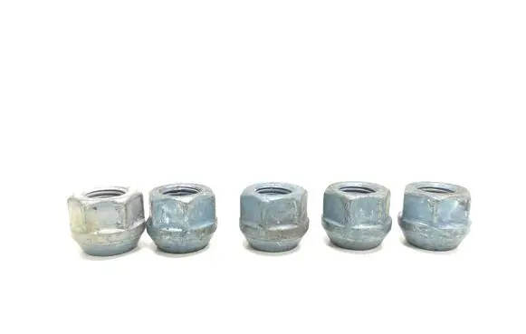 Nuts/bolts