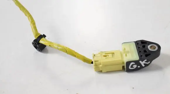 Subaru Legacy Airbag deployment crash/impact sensor 98237AG000