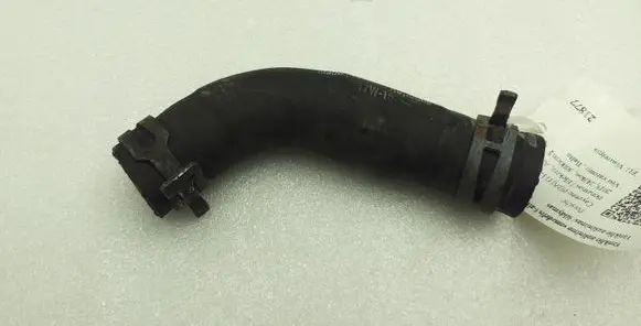 Porsche Cayenne (92A) Engine coolant pipe/hose 7P5815601A