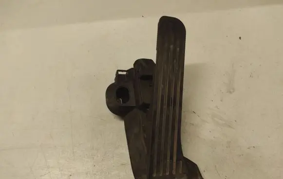 Volkswagen PASSAT B6 Accelerator throttle pedal 6PV00874500 1K2721503M