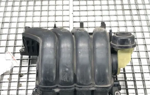 Toyota Corolla E160 E170 Intake manifold 1028189S01