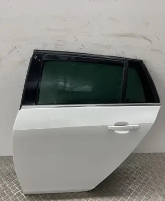 Opel Insignia A Rear door 
