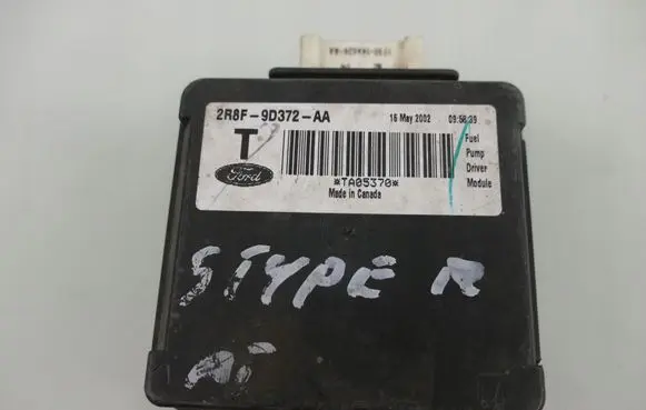 Jaguar S-Type Fuel injection pump control unit/module 2R8F9D372AA