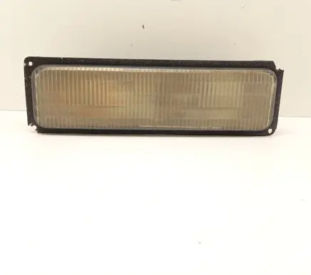 Chevrolet Tahoe Front indicator light 16519394 16519396