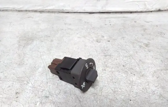 Renault Scenic II - Grand scenic II Passenger airbag on/off switch 8200169589B